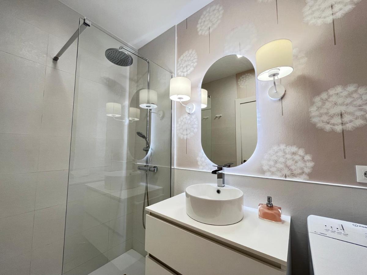 Coqueto Apartamento Torrelavega Luaran gambar
