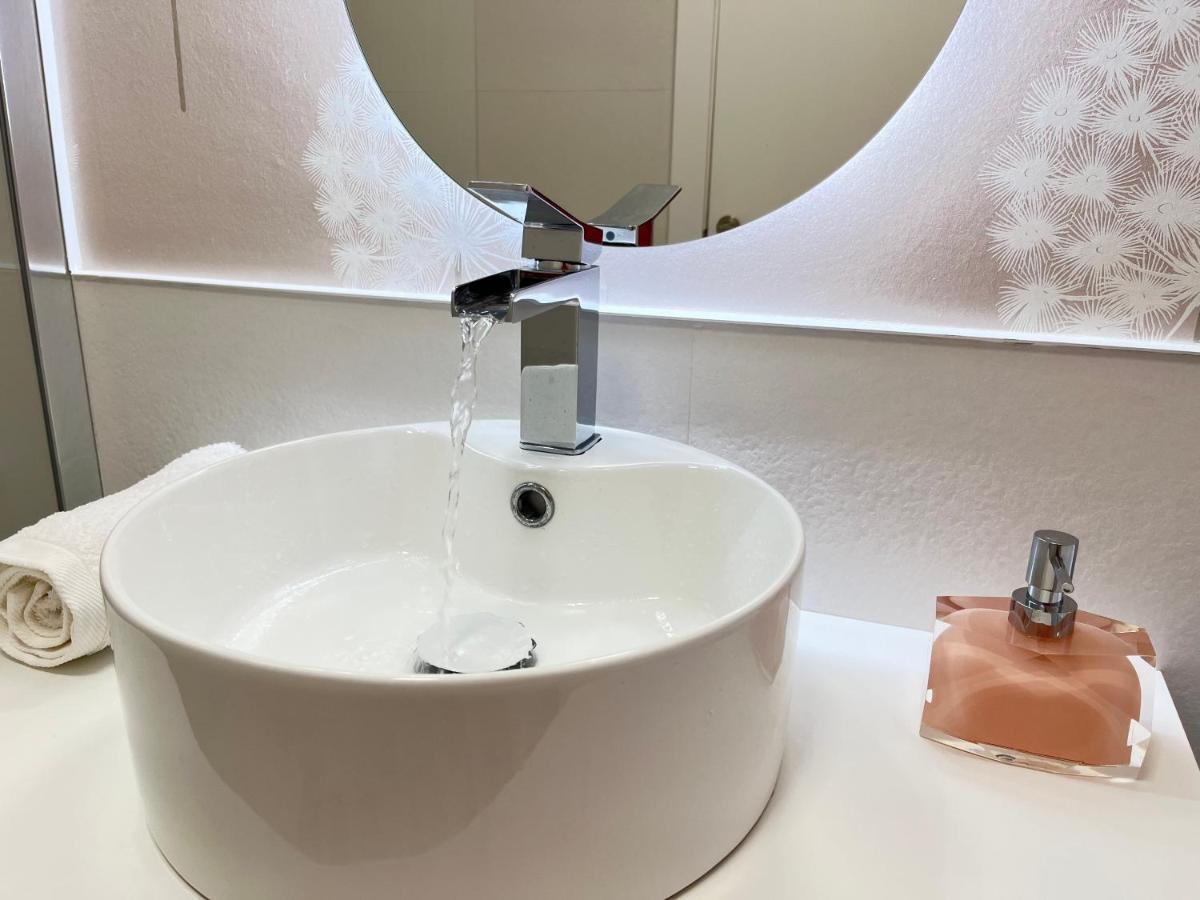 Coqueto Apartamento Torrelavega Luaran gambar